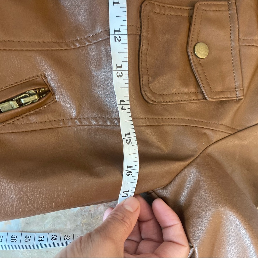 Women's Brown Leather Jacket - Picture 12 of 15